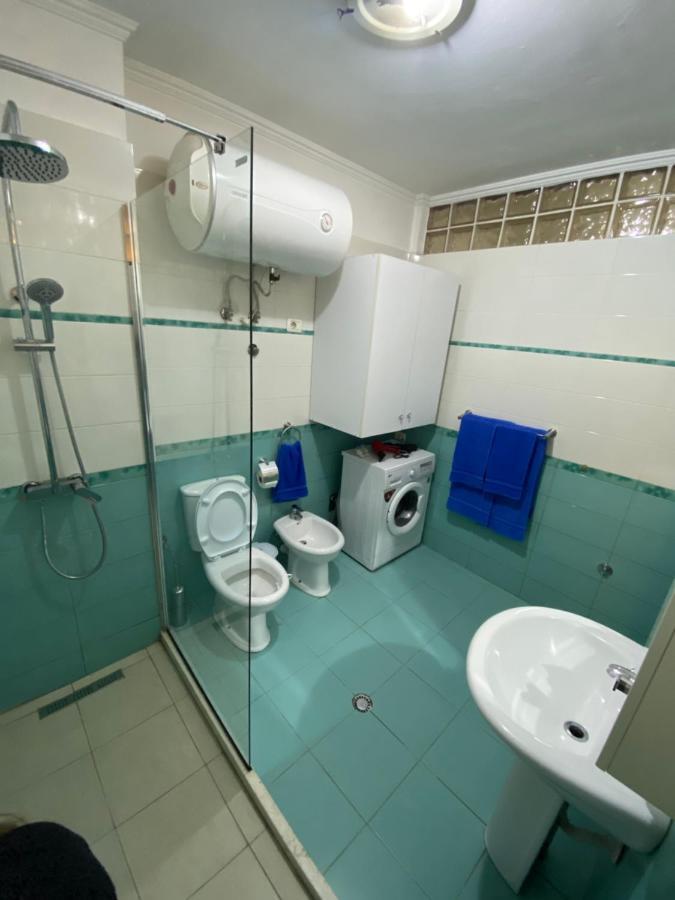 Chlo Apartment 3 Тирана Екстериор снимка